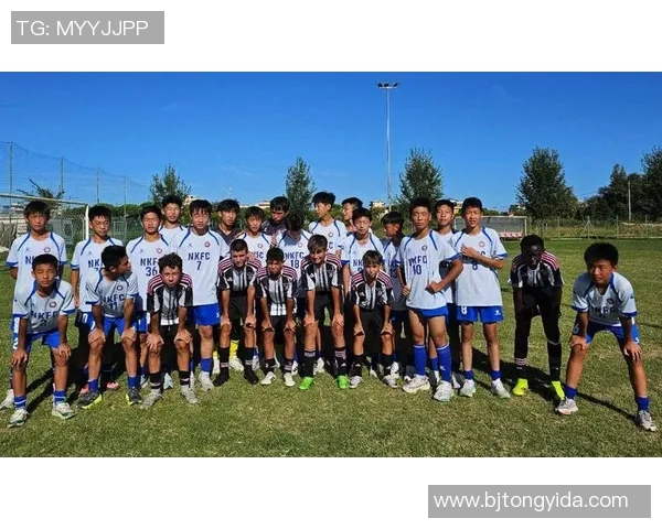 2010年足球盛世回顾:那些年我们追逐的明星球员与精彩瞬间